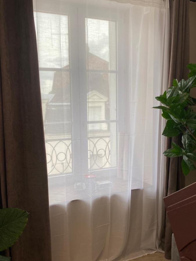 Myaka Appartement Wood Cholet Bagian luar foto